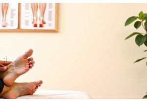 Acupuncture and Tui Na for Neuropathic Pain in Diabetic E...